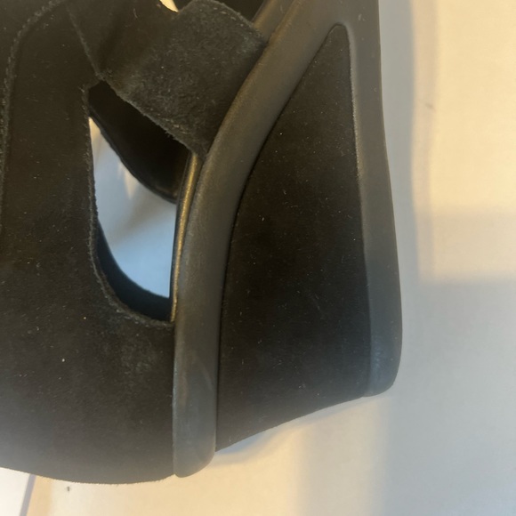 Used once leather Earth sandals size 8 - Picture 10 of 11